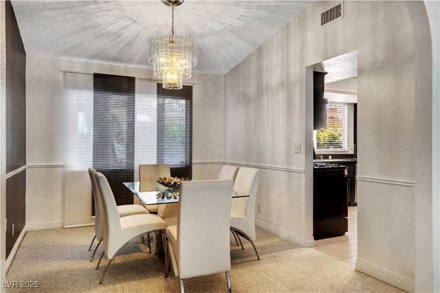 3589 Calmosa Street, Las Vegas, NV 89103