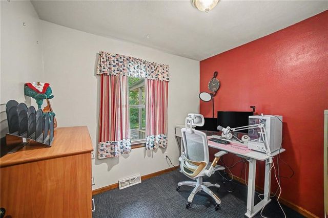 120 Baker Street, Buckner, MO 64016