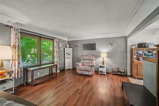 120 Baker Street, Buckner, MO 64016