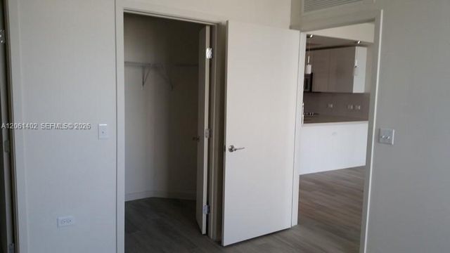 999 SW 1st Avenue 2511, Miami, FL 33130