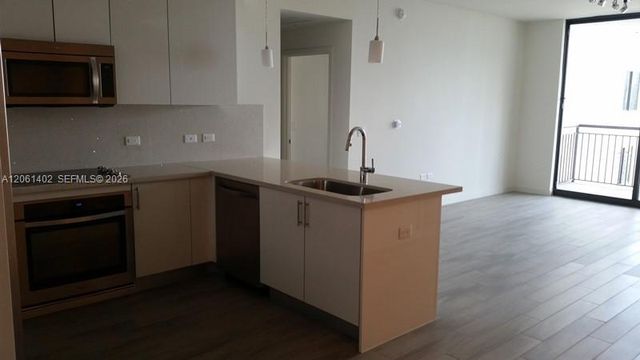 999 SW 1st Avenue 2511, Miami, FL 33130