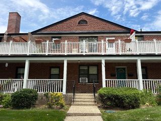 196-69 73 Avenue 2, Fresh Meadows, NY 11366