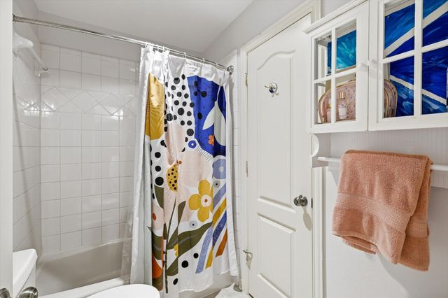 919 Kingwood Circle, Highland Village, TX 75077