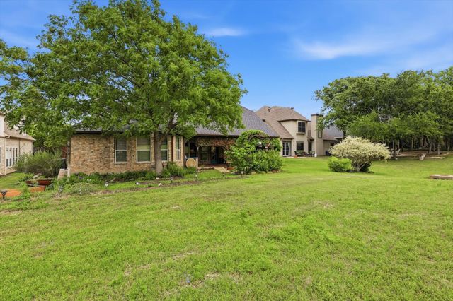 919 Kingwood Circle, Highland Village, TX 75077