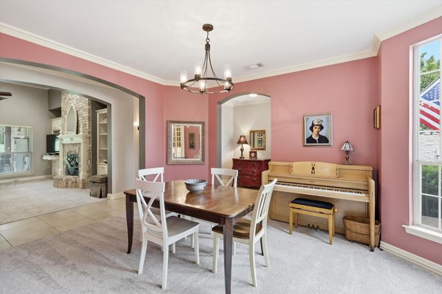 919 Kingwood Circle, Highland Village, TX 75077