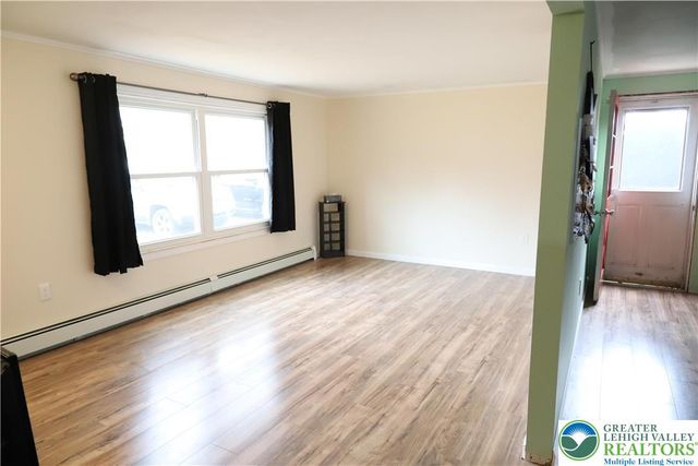 2039 West Bangor Road, Bangor Boro, PA 18013