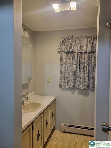 2039 West Bangor Road, Bangor Boro, PA 18013