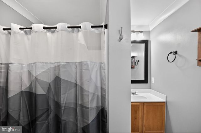 365 VESEY DR, Front Royal, VA 22630