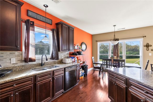 33 Pay, Gordo, AL 35466