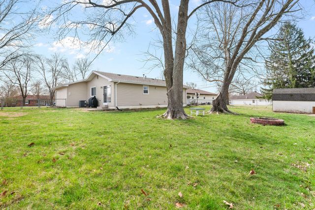 4037 W Gardenia Drive, Battlefield, MO 65619