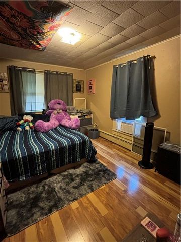 303 N Cayuga Street, Frontenac, KS 66763