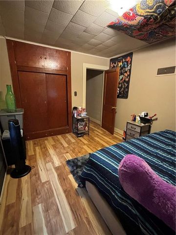 303 N Cayuga Street, Frontenac, KS 66763