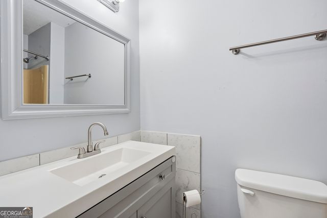 132 Allen Memorial Drive SW, Milledgeville, GA 31061