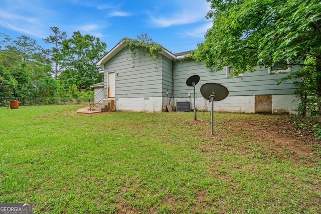 132 Allen Memorial Drive SW, Milledgeville, GA 31061