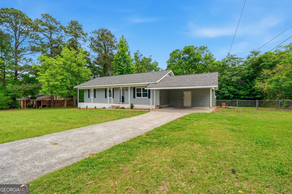 132 Allen Memorial Drive SW, Milledgeville, GA 31061