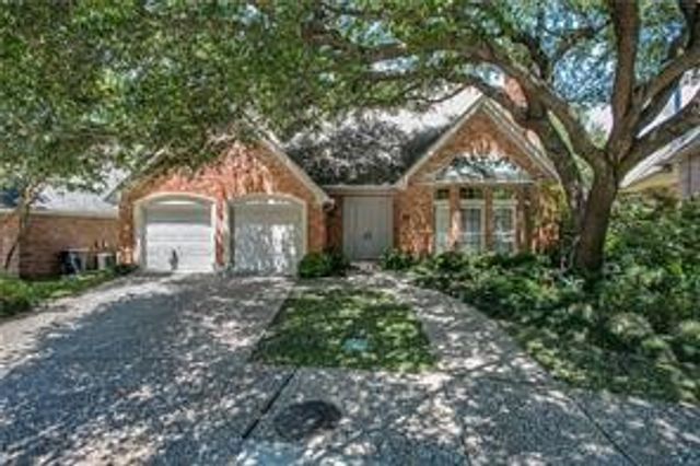 7207 Abrams Place Court, Dallas, TX 75231