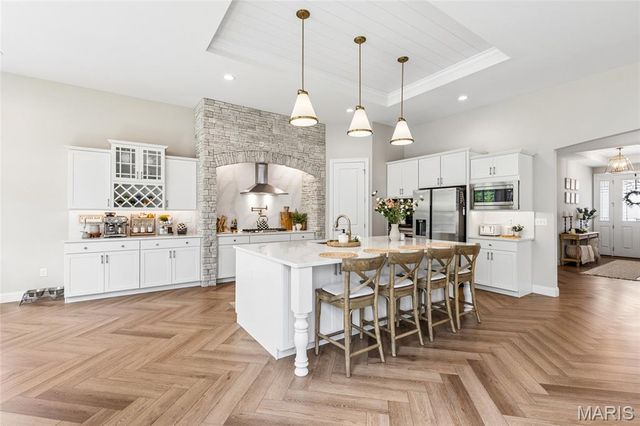 171 Wyndgate Valley Drive, Lake St Louis, MO 63367