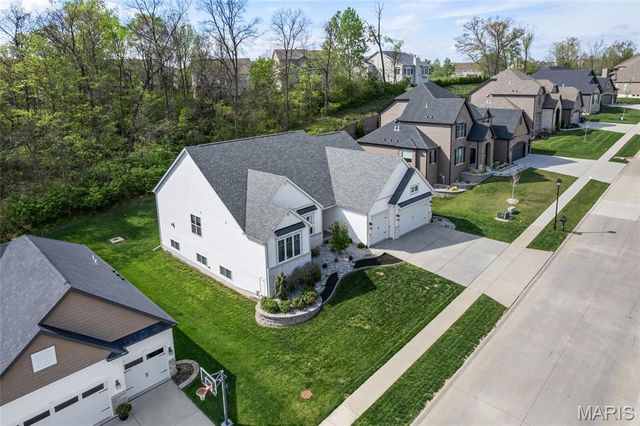 171 Wyndgate Valley Drive, Lake St Louis, MO 63367