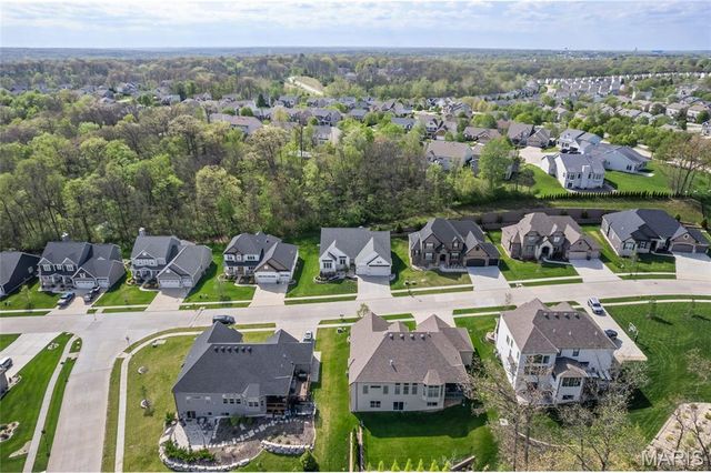 171 Wyndgate Valley Drive, Lake St Louis, MO 63367
