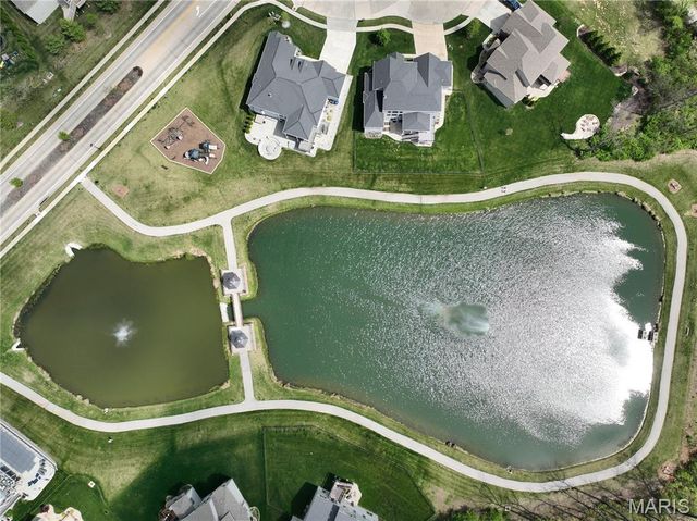 171 Wyndgate Valley Drive, Lake St Louis, MO 63367