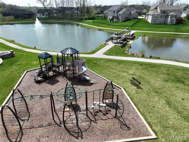 171 Wyndgate Valley Drive, Lake St Louis, MO 63367