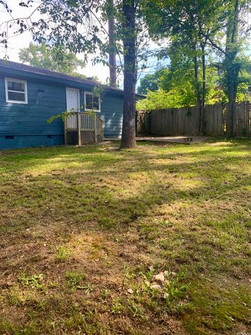 5 Roxbury Drive, Little Rock, AR 72209