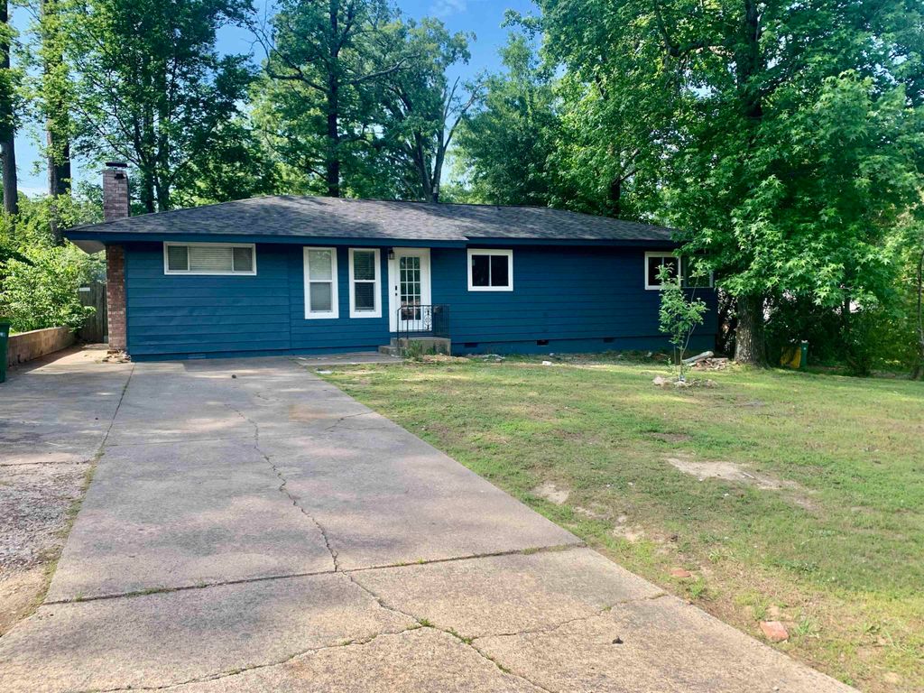 5 Roxbury Drive, Little Rock, AR 72209