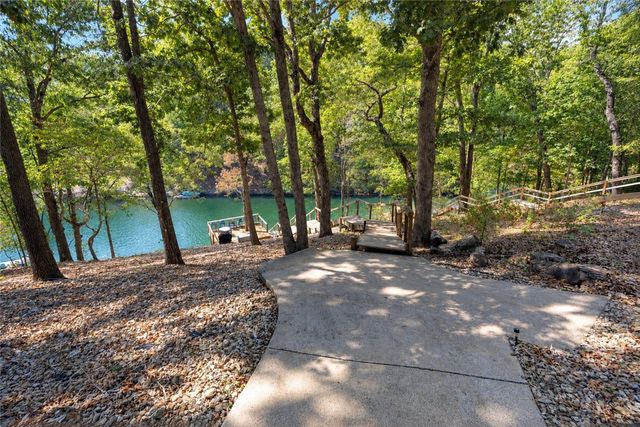 30 Duvall Lane, Bella Vista, AR 72715