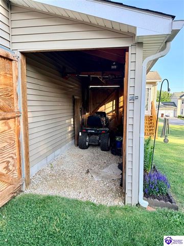 2000 Pear Valley Drive, Elizabethtown, KY 42701