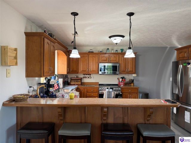 2000 Pear Valley Drive, Elizabethtown, KY 42701