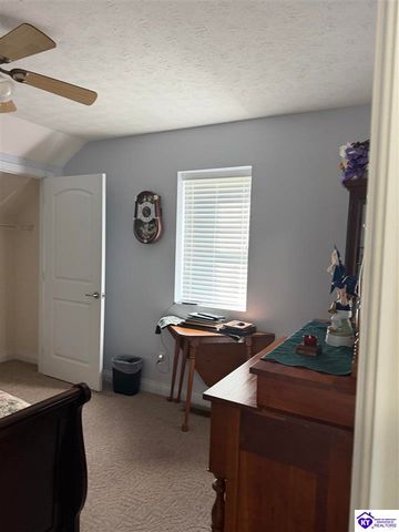 2000 Pear Valley Drive, Elizabethtown, KY 42701
