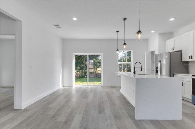 526 MARION OAKS TRAIL, Ocala, FL 34473