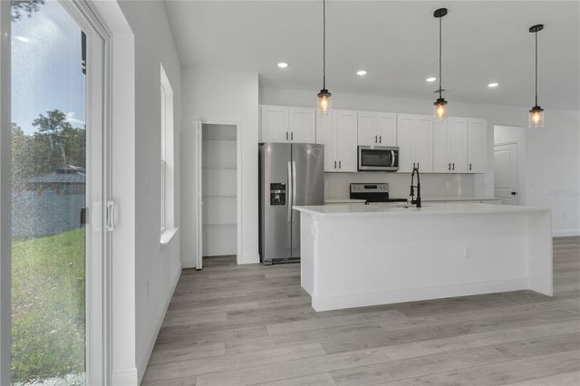 526 MARION OAKS TRAIL, Ocala, FL 34473