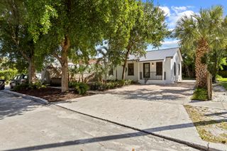 830 Franklin Road, West Palm Beach, FL 33405
