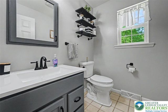 915 Mundy Lane, Chestnuthill Twp, PA 18330