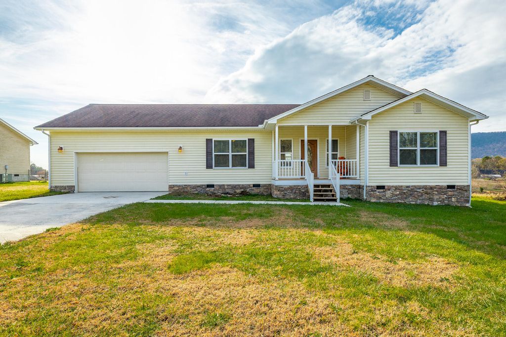 1700 Morrison Spring Road, Whitwell, TN 37397