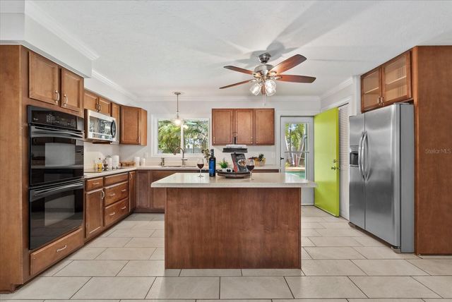 361 SCOTT AVENUE, Sarasota, FL 34243