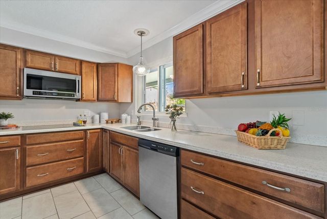 361 SCOTT AVENUE, Sarasota, FL 34243