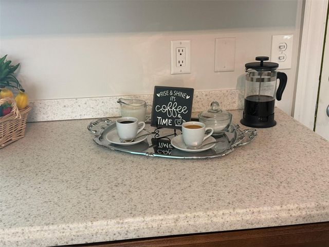 361 SCOTT AVENUE, Sarasota, FL 34243