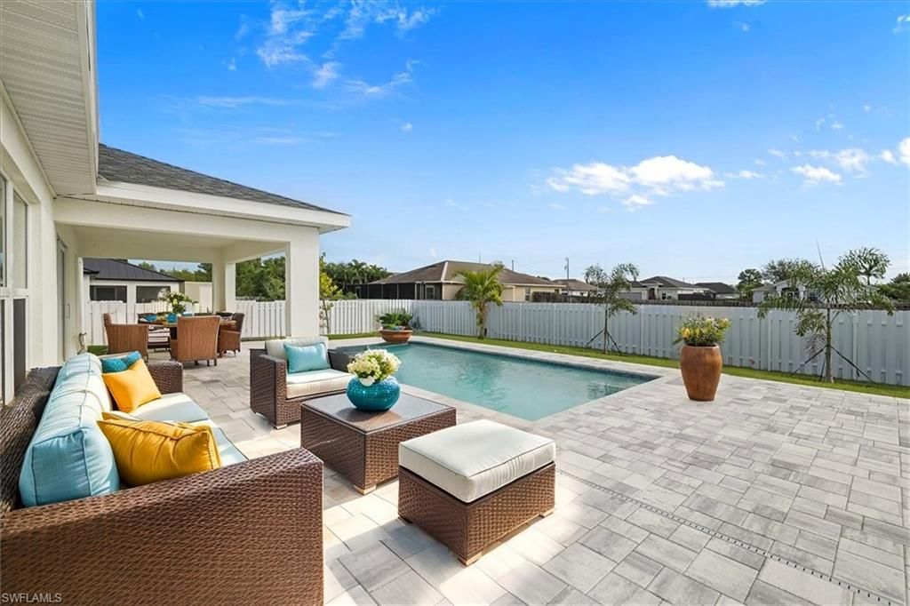 Image 2 of property listing at 1337 NW 15th PL, Cape Coral, FL 33993