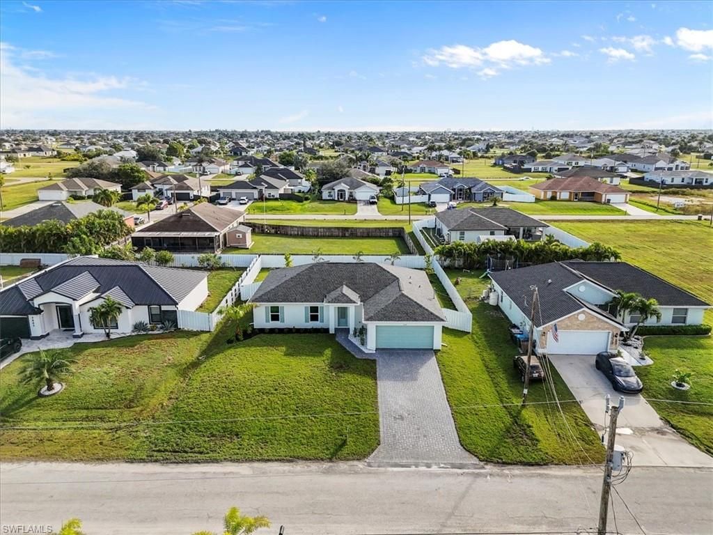 Image 38 of property listing at 1337 NW 15th PL, Cape Coral, FL 33993