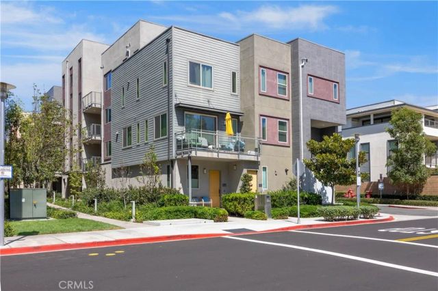 227 Bowery, Irvine, CA 92612