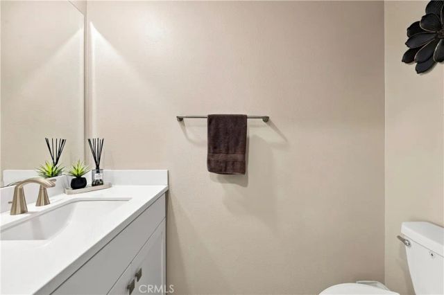 227 Bowery, Irvine, CA 92612