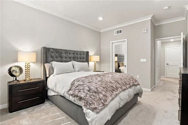 227 Bowery, Irvine, CA 92612