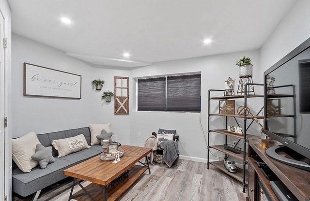 127 Payson St, Fitchburg, MA 01420