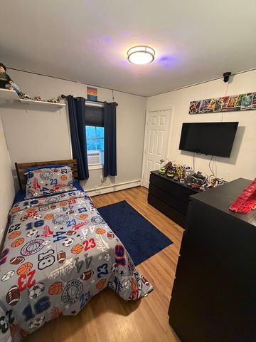 127 Payson St, Fitchburg, MA 01420