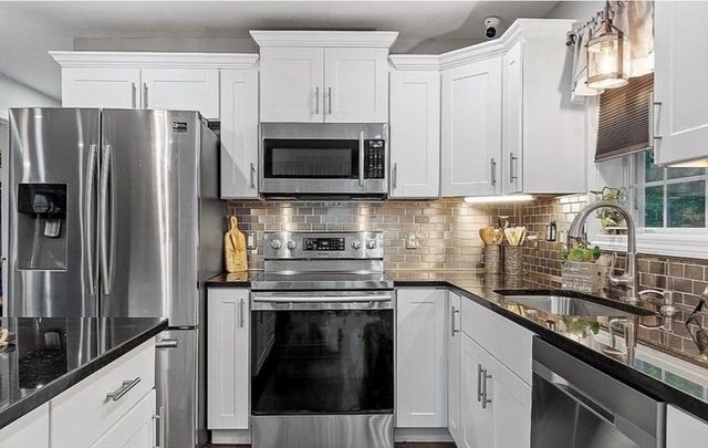 127 Payson St, Fitchburg, MA 01420