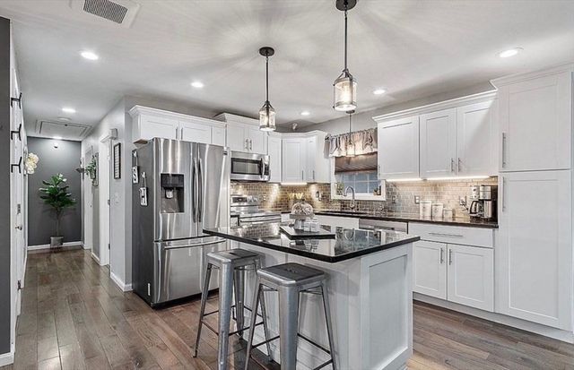 127 Payson St, Fitchburg, MA 01420
