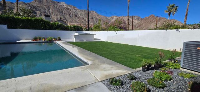 53405 Avenida Madero, La Quinta, CA 92253