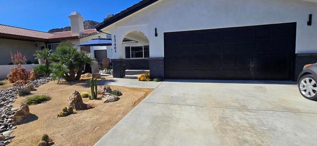 53405 Avenida Madero, La Quinta, CA 92253